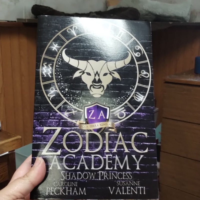 Zodiac academy Shadow Princess