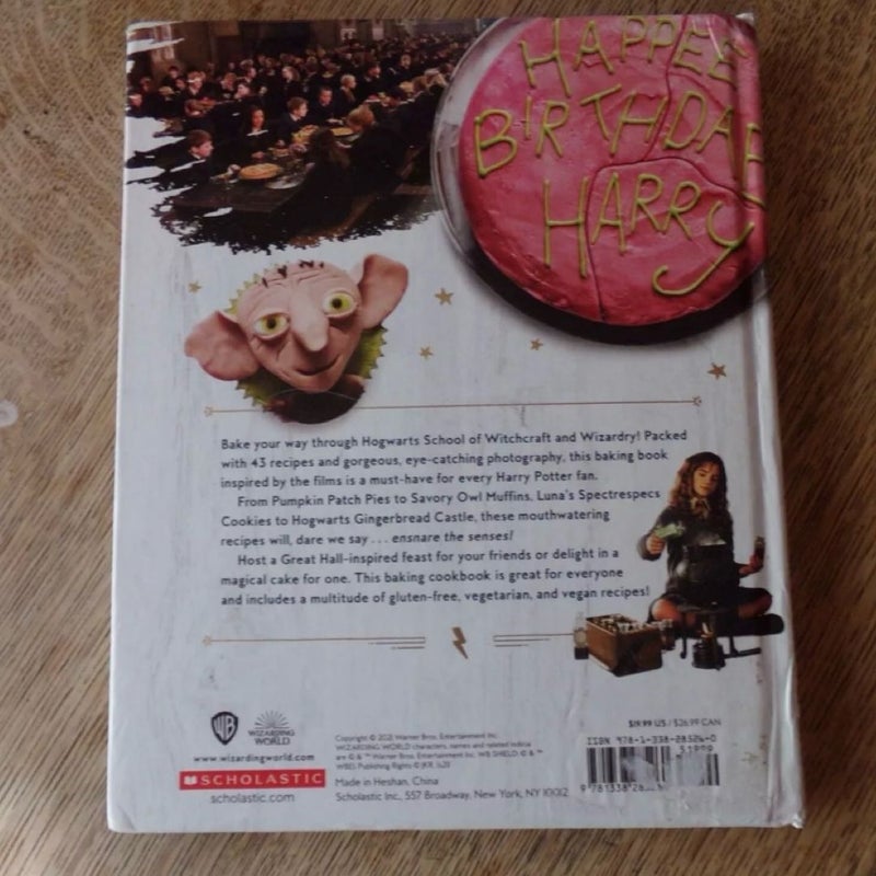 The Official Harry Potter Baking Book : 40+ Recipes Inspired by the Films