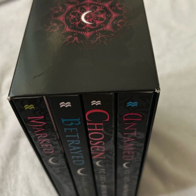 House of Night TP Boxed Set (books 1-4)