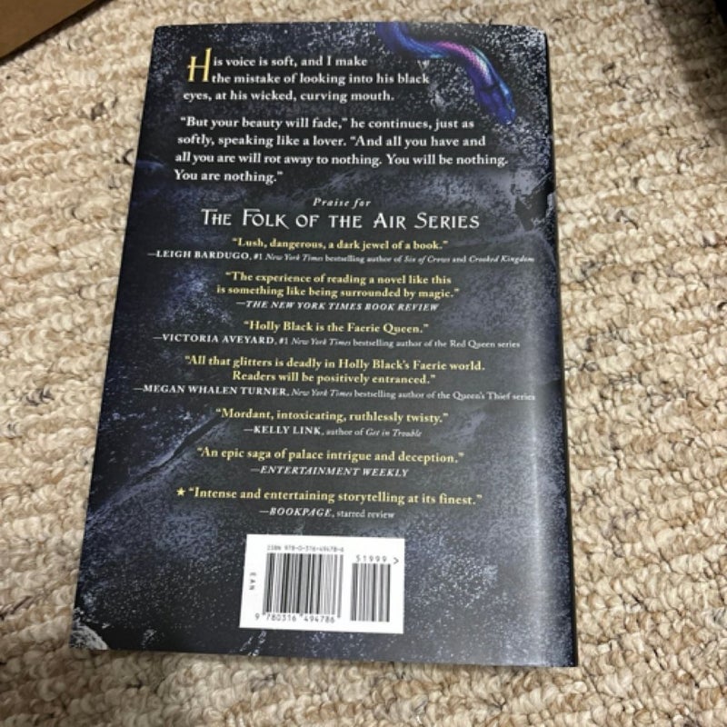 Queen of nothing b&n exclusive edition