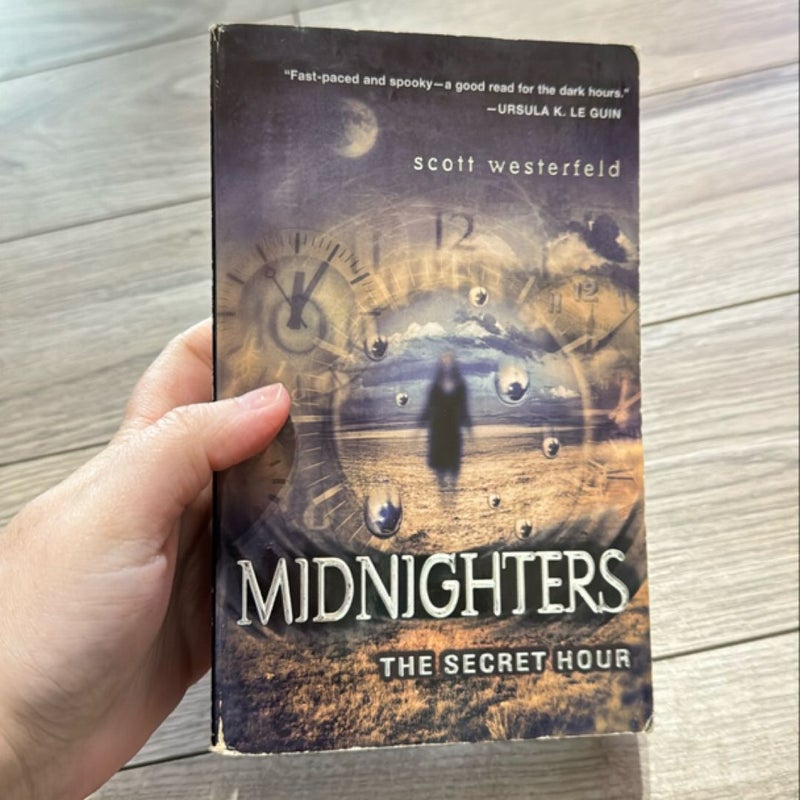 Midnighters #1: the Secret Hour