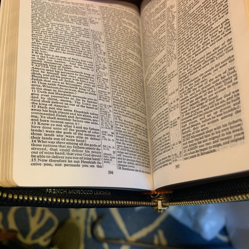 KJV Pocket Reference Bible