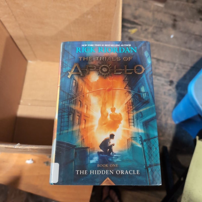 Trials of Apollo, the Book One the Hidden Oracle (Trials of Apollo, the Book One)