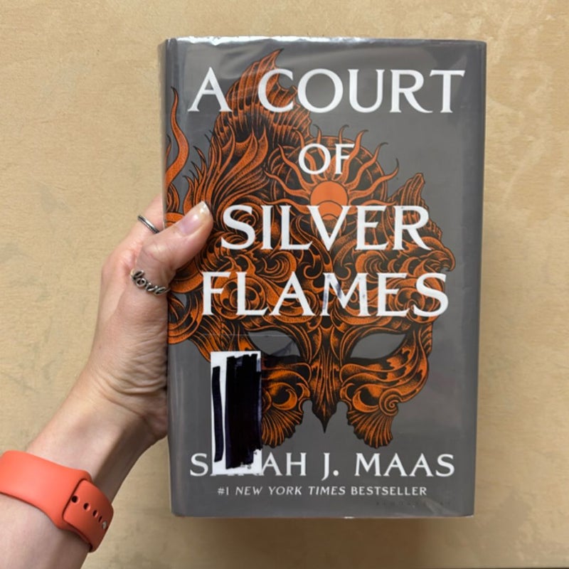 A Court of Silver Flames