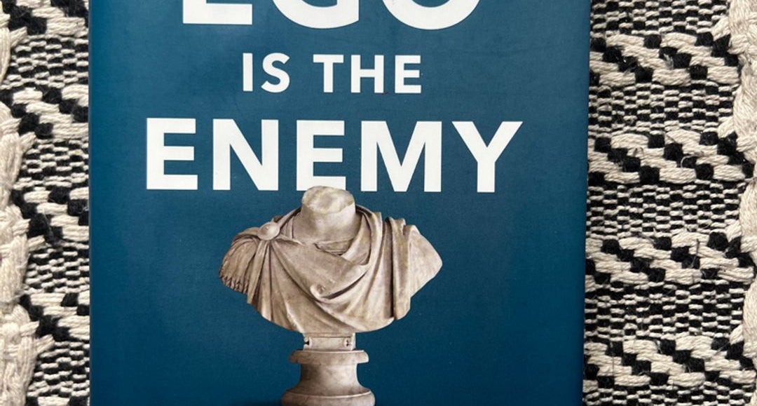 Ego Is the Enemy: Holiday, Ryan: 9781591847816: : Books