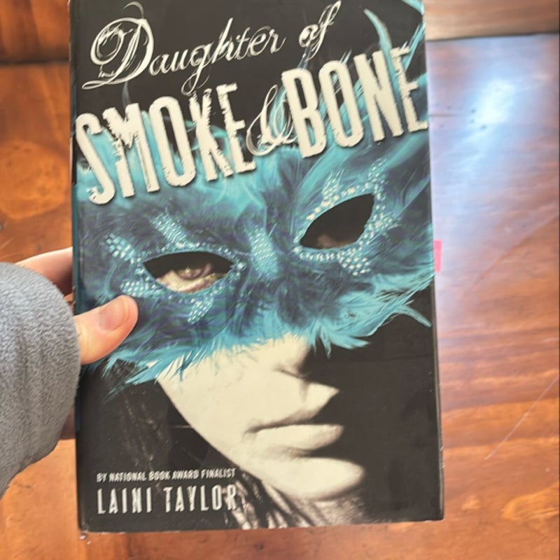 Daughter of Smoke and Bone