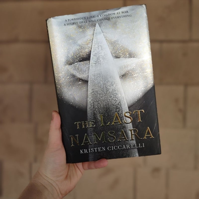 Complete The Last Namsara trilogy