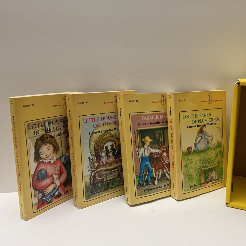 Little House ( 9-Book) Box Set (1971): Little House on the  Prarie