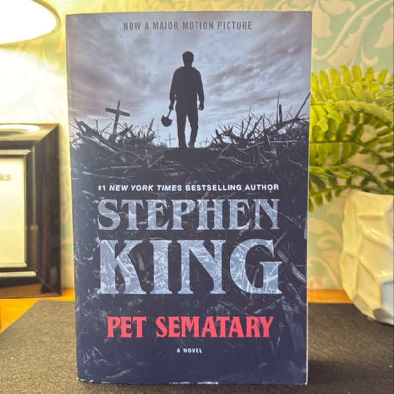 Stephen King Favorites Bundle 