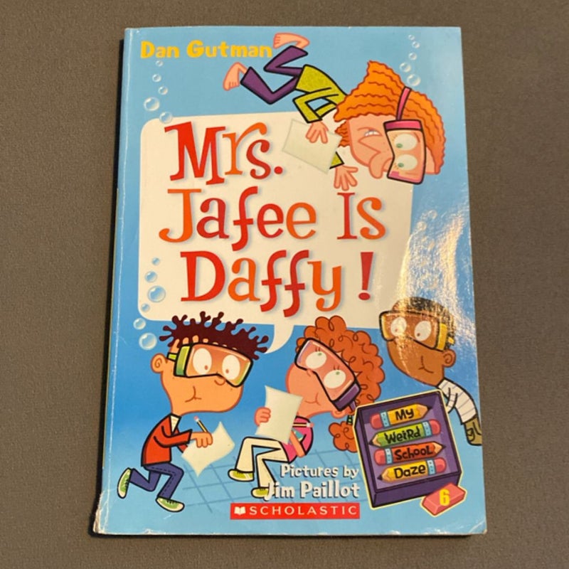Mrs. Jafee Is Daffy!