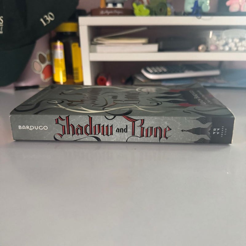 Shadow and Bone OOP