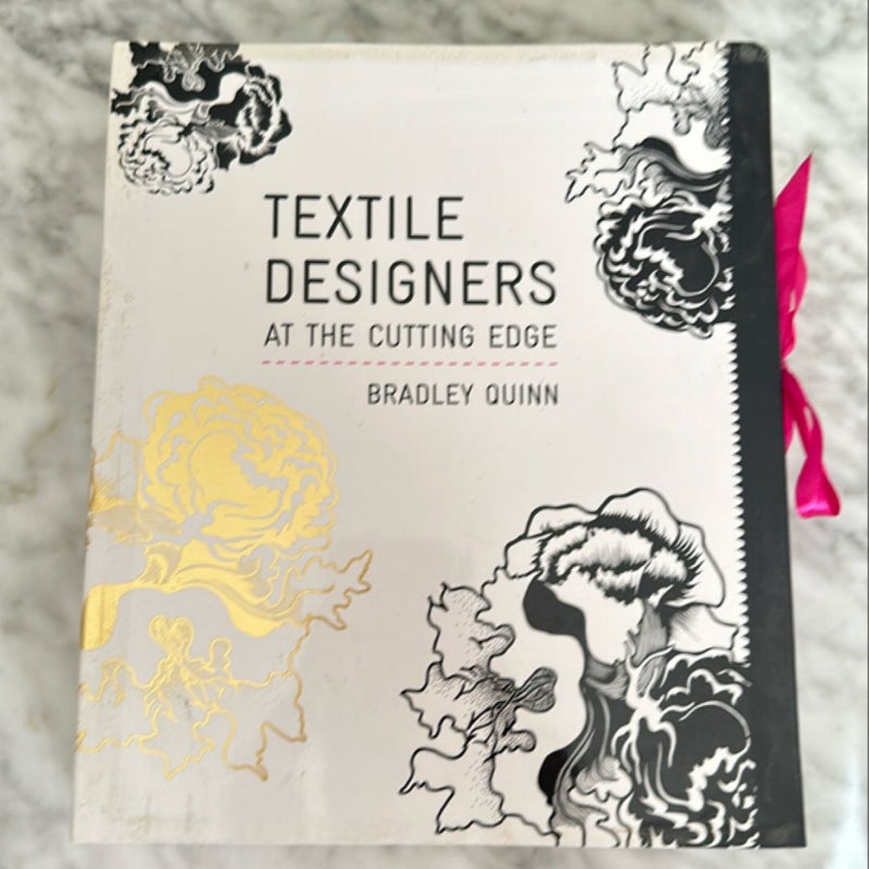 Textile Designers at the Cutting Edge