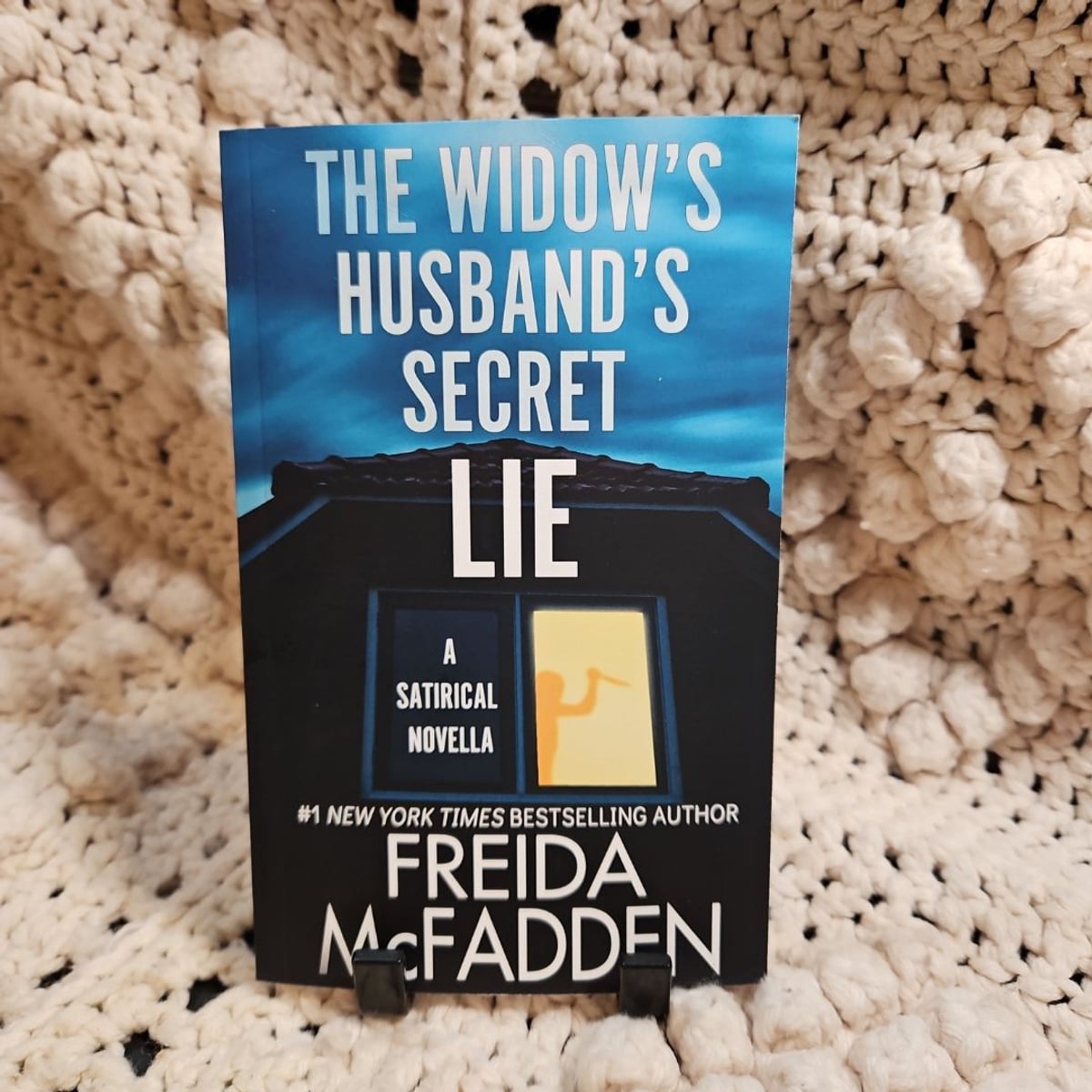 The Widow's Husband's Secret Lie by Freida McFadden, Paperback | Pangobooks