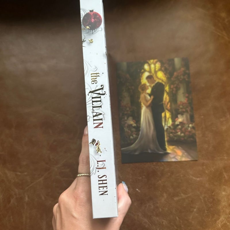 L.J. Shen Signed The Villain Bookaholic Book Box Special Edition Stenciled Edges