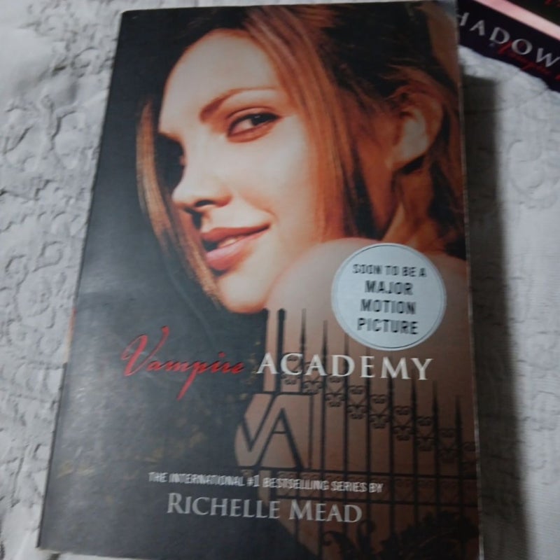 Vampire Academy complete set of 6 books