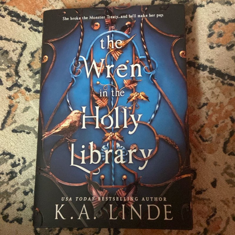 The Wren in the Holly Library (Deluxe Limited Edition)