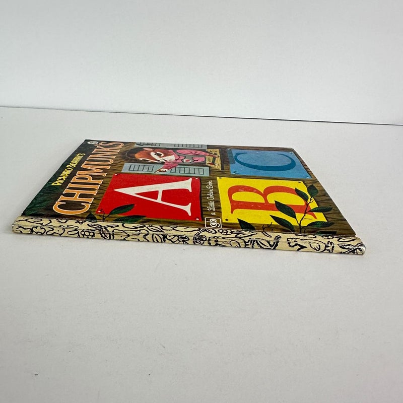 Richard Scarry’s Chipmunk’s ABC, Little Golden Book