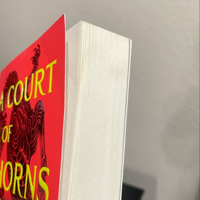 A Court of Thorns and Roses