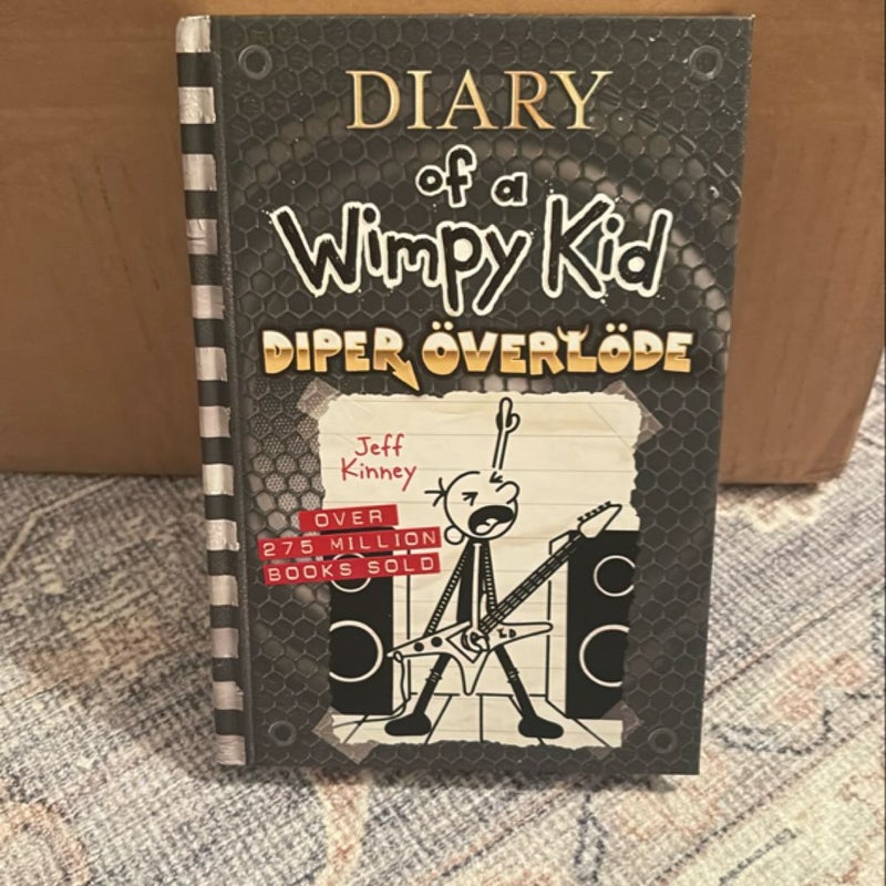 Diper Överlöde (Diary of a Wimpy Kid Book 17)