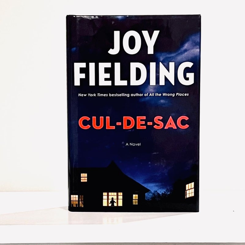 Cul-De-sac (Hardcover)
