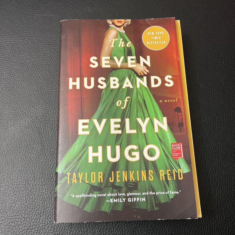 🚨The Seven Husbands of Evelyn Hugo by Taylor Jenkins Reid, Paperback
