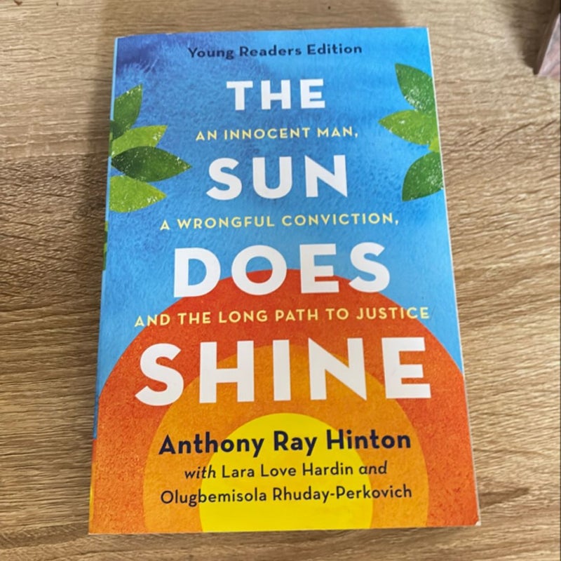 The Sun Does Shine (Young Readers Edition)