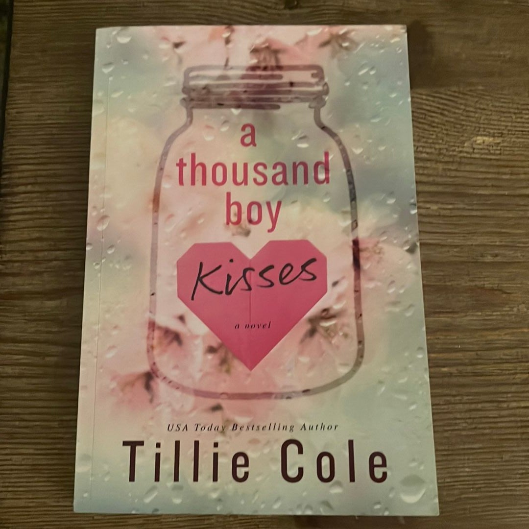 A Thousand Boy Kisses by Tillie Cole, Paperback Pangobooks