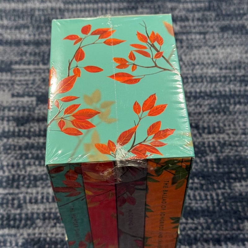 Hunger Games Box Set (Deluxe Edition with Stenciled Edges)