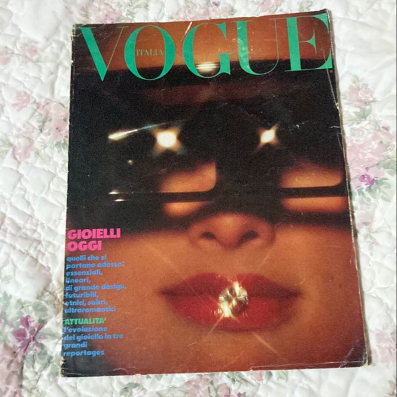 Vogue Italia N.323