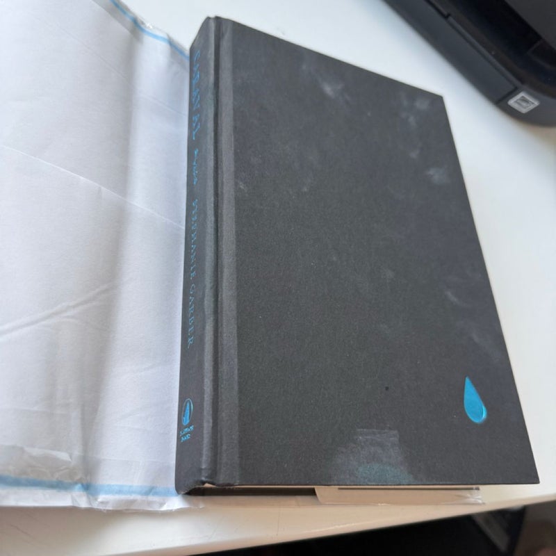 (Signed First Edition) Caraval