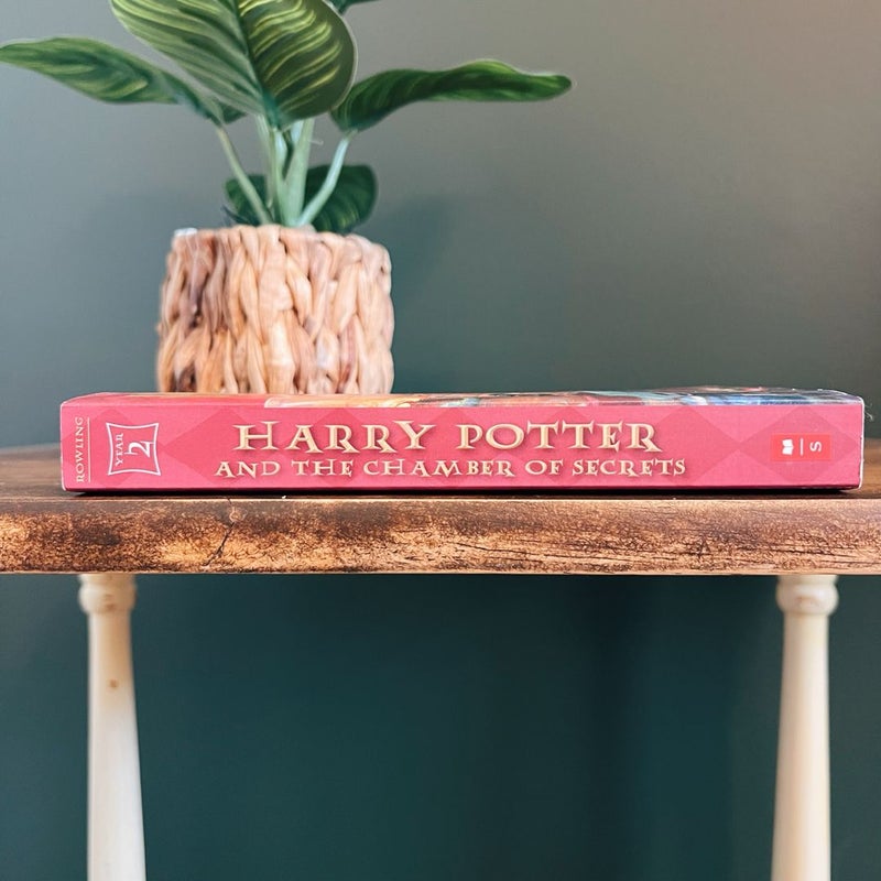 Harry Potter and the Chamber of Secrets