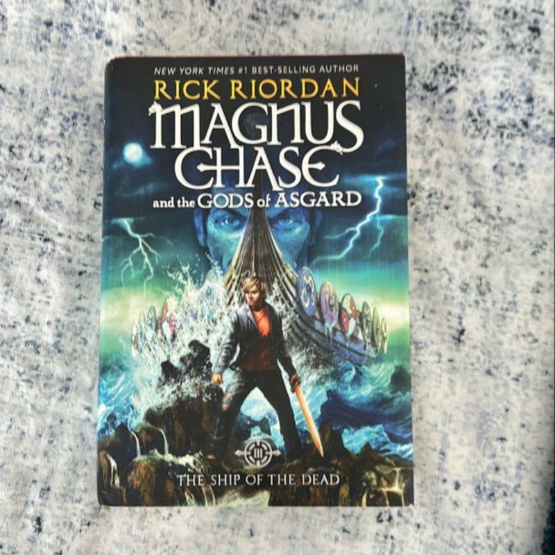 Magnus Chase and the Gods of Asgard, Book 3 the Ship of the Dead (Magnus Chase and the Gods of Asgard, Book 3)