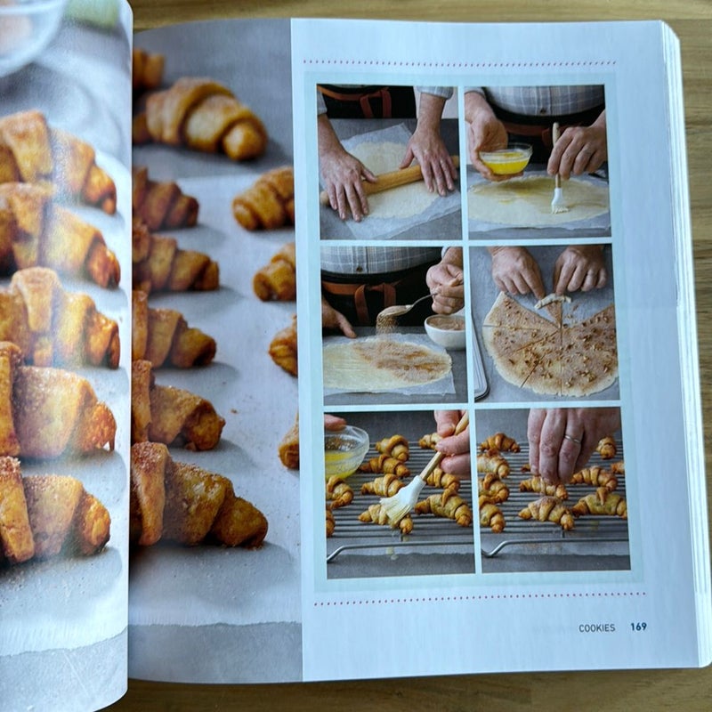 Ultimate Baking Cookbook