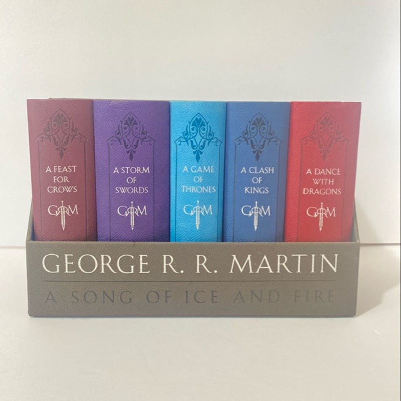 George R. R. Martin's a Game of Thrones Leather-Cloth Boxed Set (Song of Ice and Fire Series)