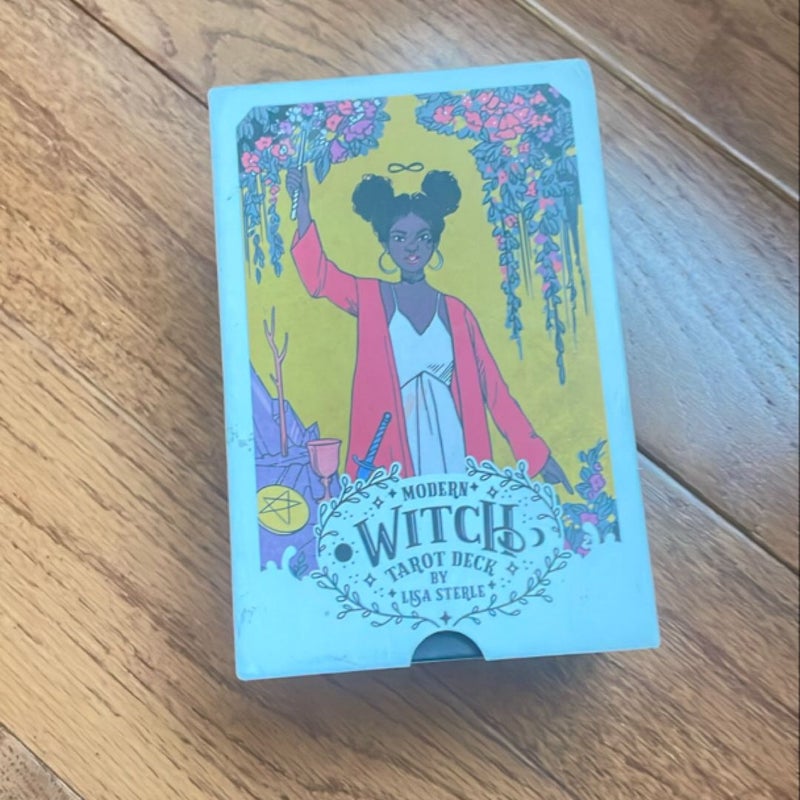 The Modern Witch Tarot Deck