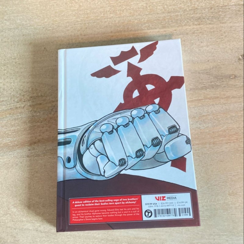 Fullmetal Alchemist: Fullmetal Edition, Vol. 1