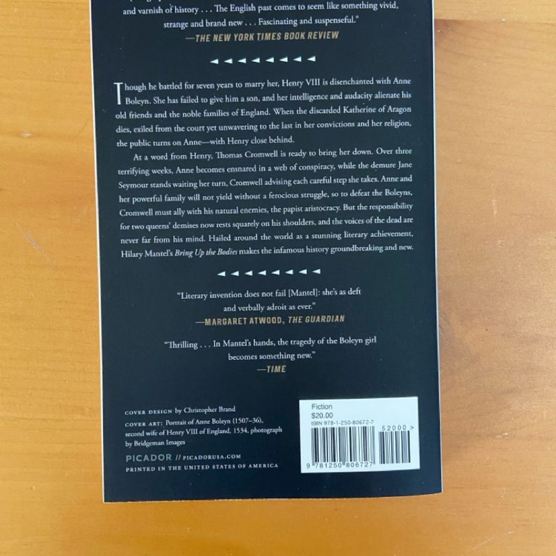 Wolf Hall Bundle Books 1-3