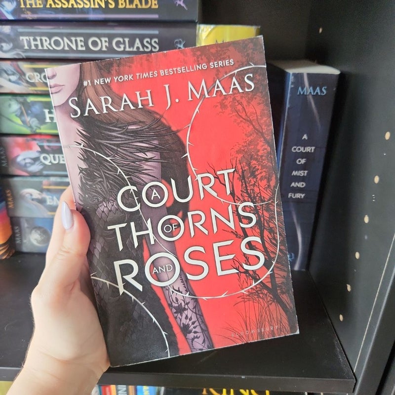 A Court of Thorns and Roses