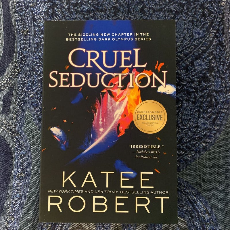 Cruel Seduction (B&N Exclusive edition )