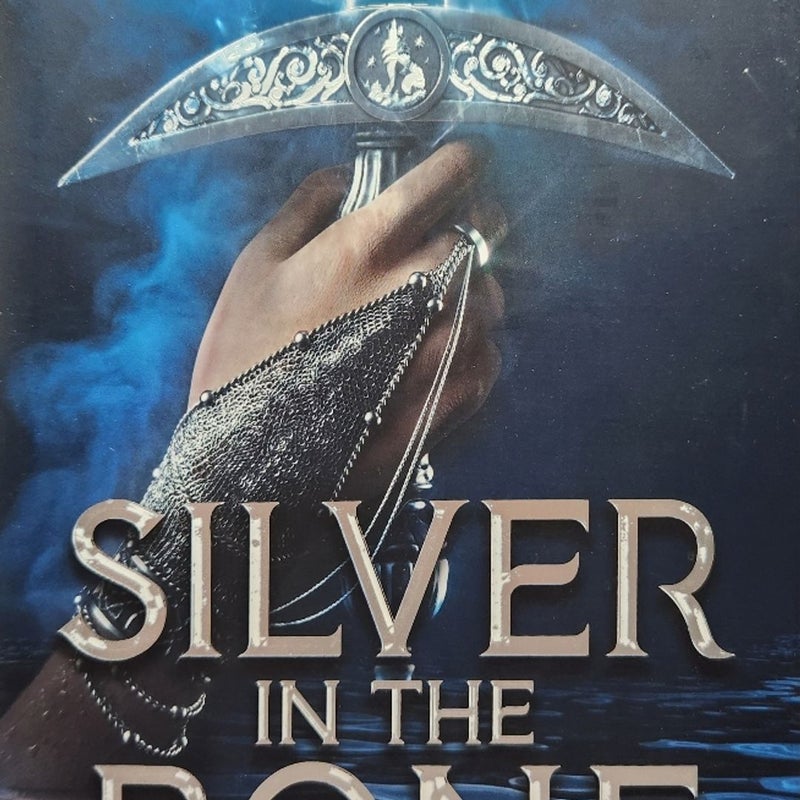 Fairyloot Special Edition Signed - Silver In The Bone by Alexandra Bracken