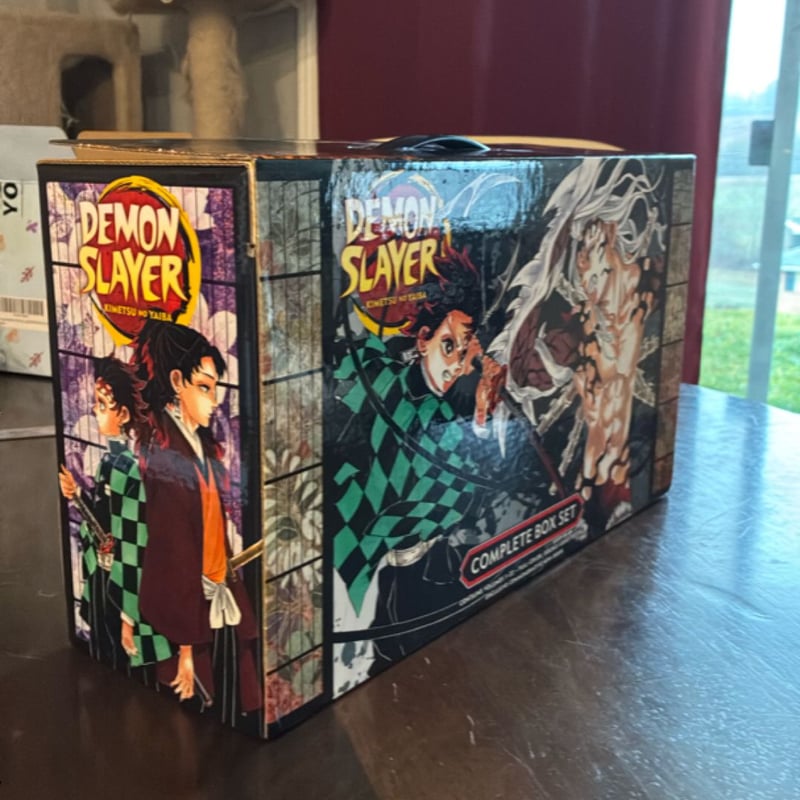 Demon Slayer Complete Box Set