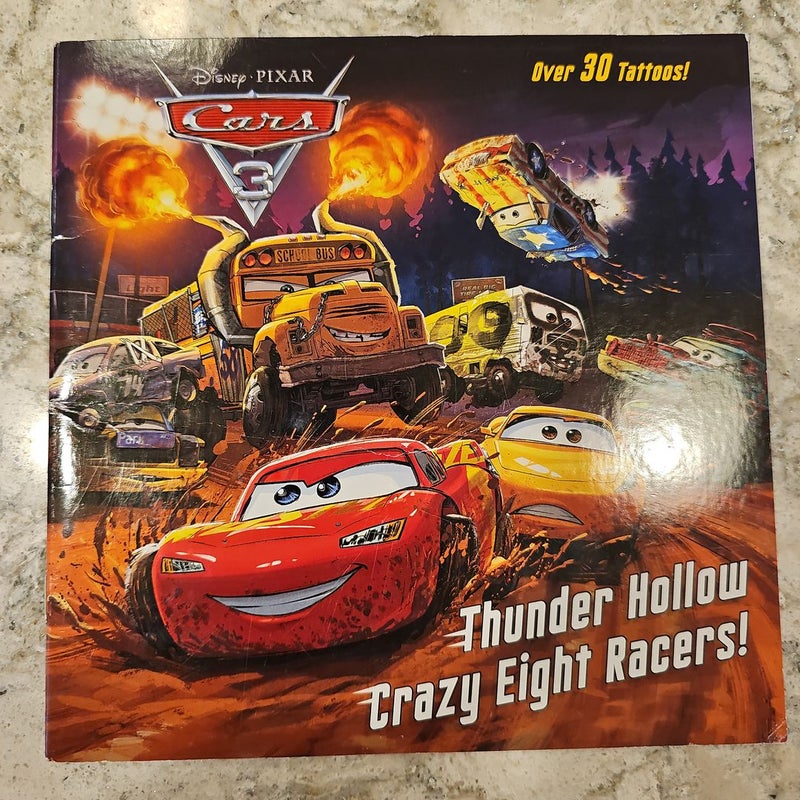 Thunder Hollow Crazy Eight Racers! (Disney/Pixar Cars 3)