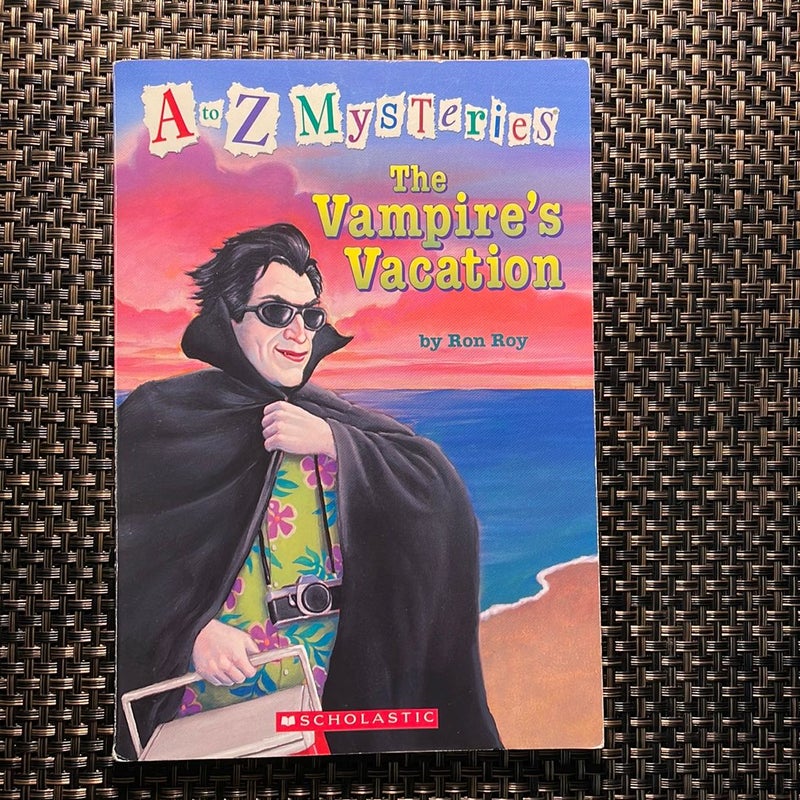 A to Z Mysteries:The Vampire’s Vacation
