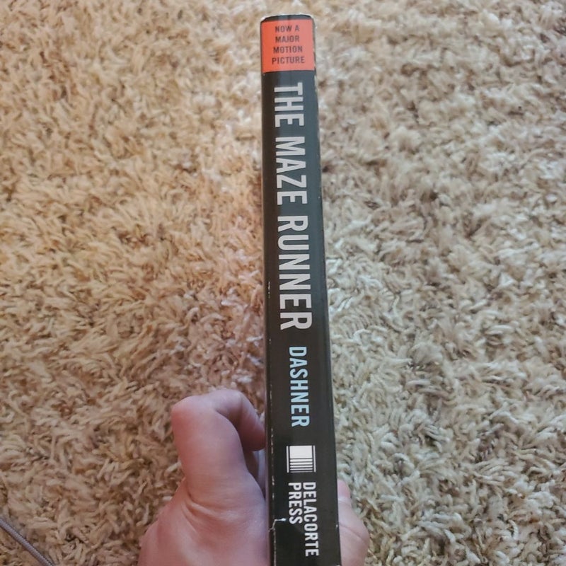 The Maze Runner Movie Tie-In Edition (Maze Runner, Book One)