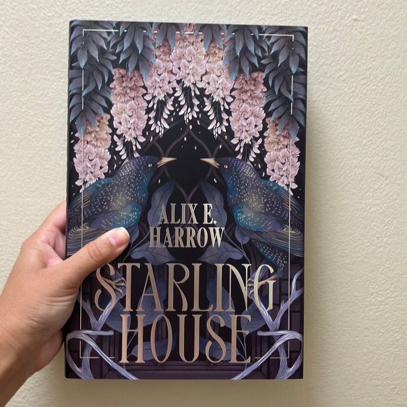 Starling House Owlcrate (signed Edition) 