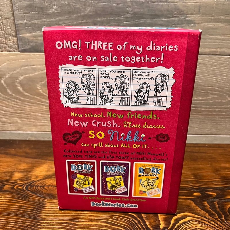 Dork Diaries Box Set (Book 1-3)