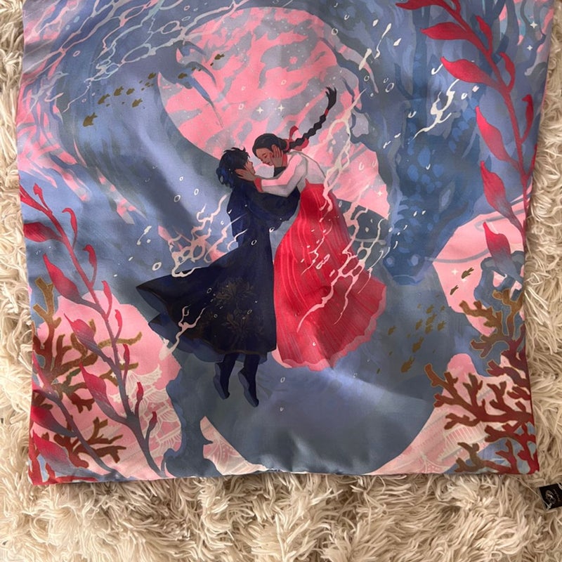 Pillowcover The Girl who fell beneath the Sea