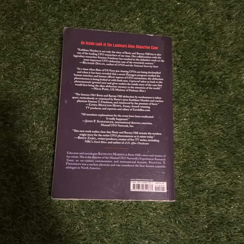 Captured! the Betty and Barney Hill UFO Experience (60th Anniversary Edition)