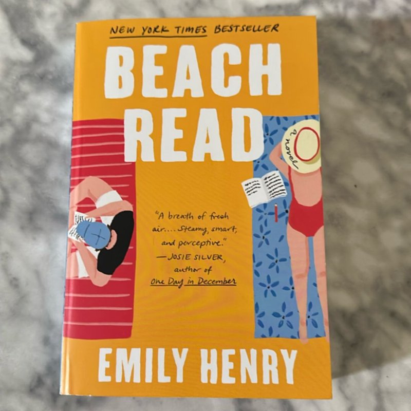 Beach Read by Emily Henry, Paperback | Pangobooks