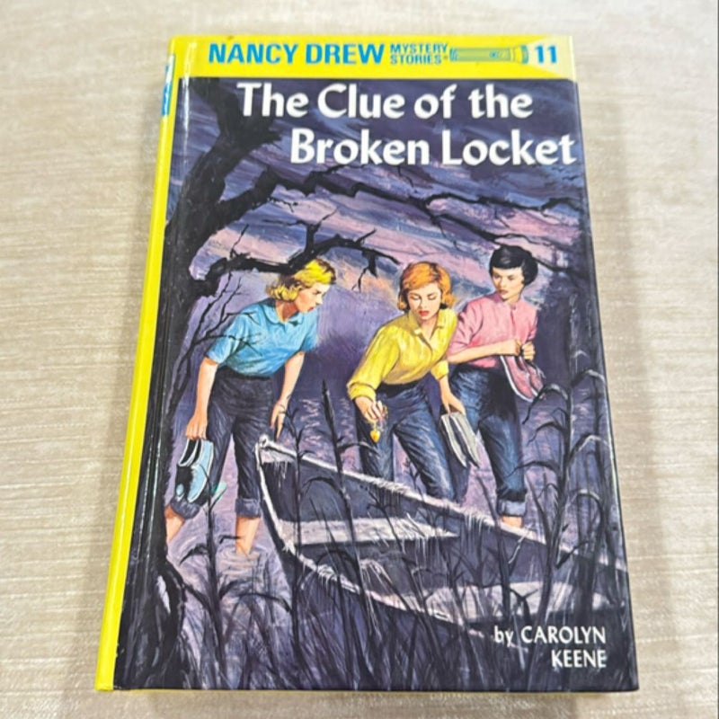 Nancy Drew 11: the Clue of the Broken Locket